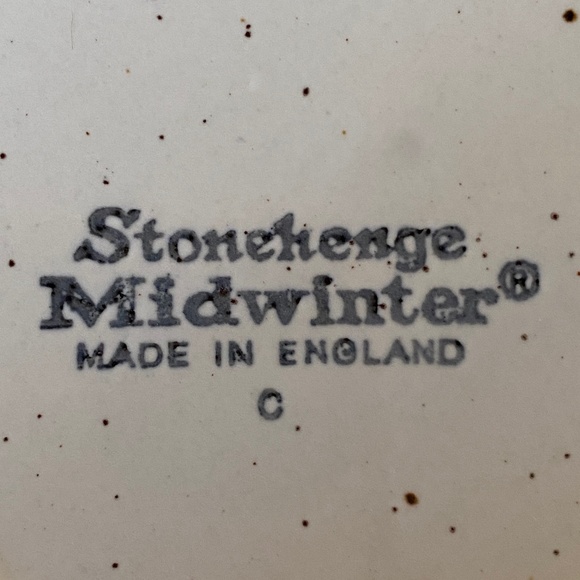 VTG I W.R. Midwinter, Ltd. I Stonehenge I Creation Pattern I Tea Saucers - Picture 5 of 16